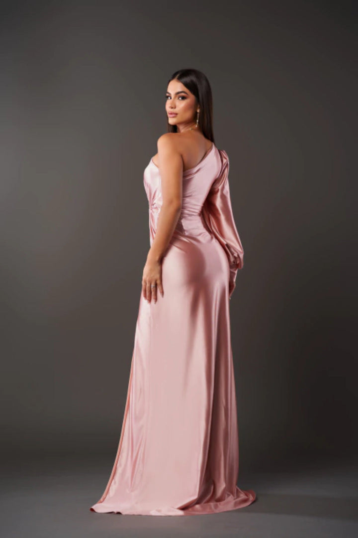 Hilda™ - Elegant Dress with Finesse